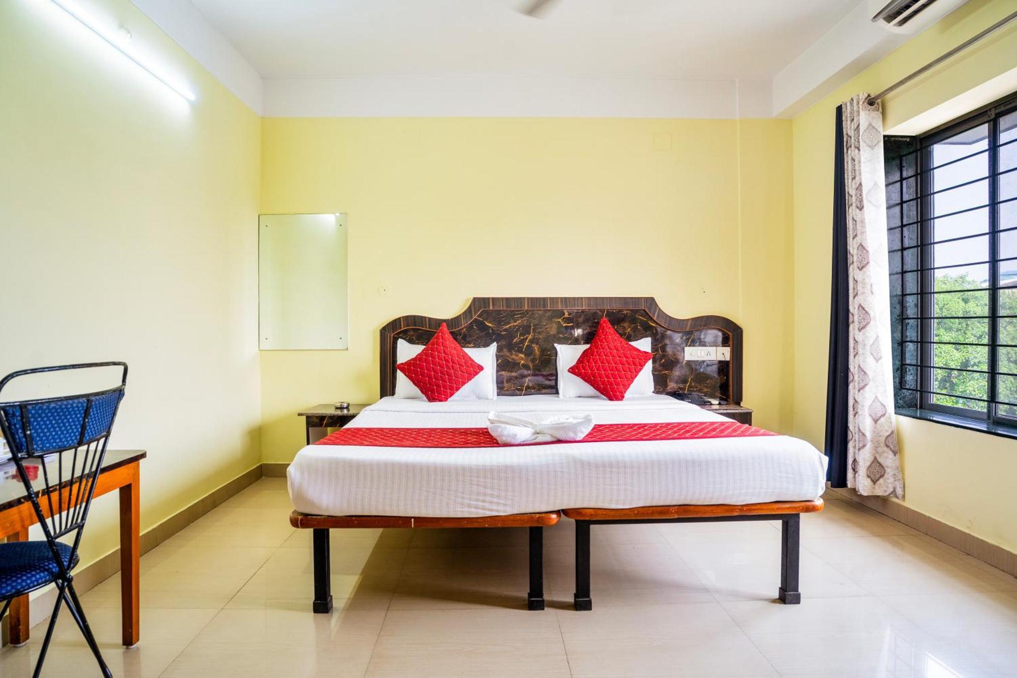 Hotel Niladrii Galaxy Siliguri Eksteriør bilde