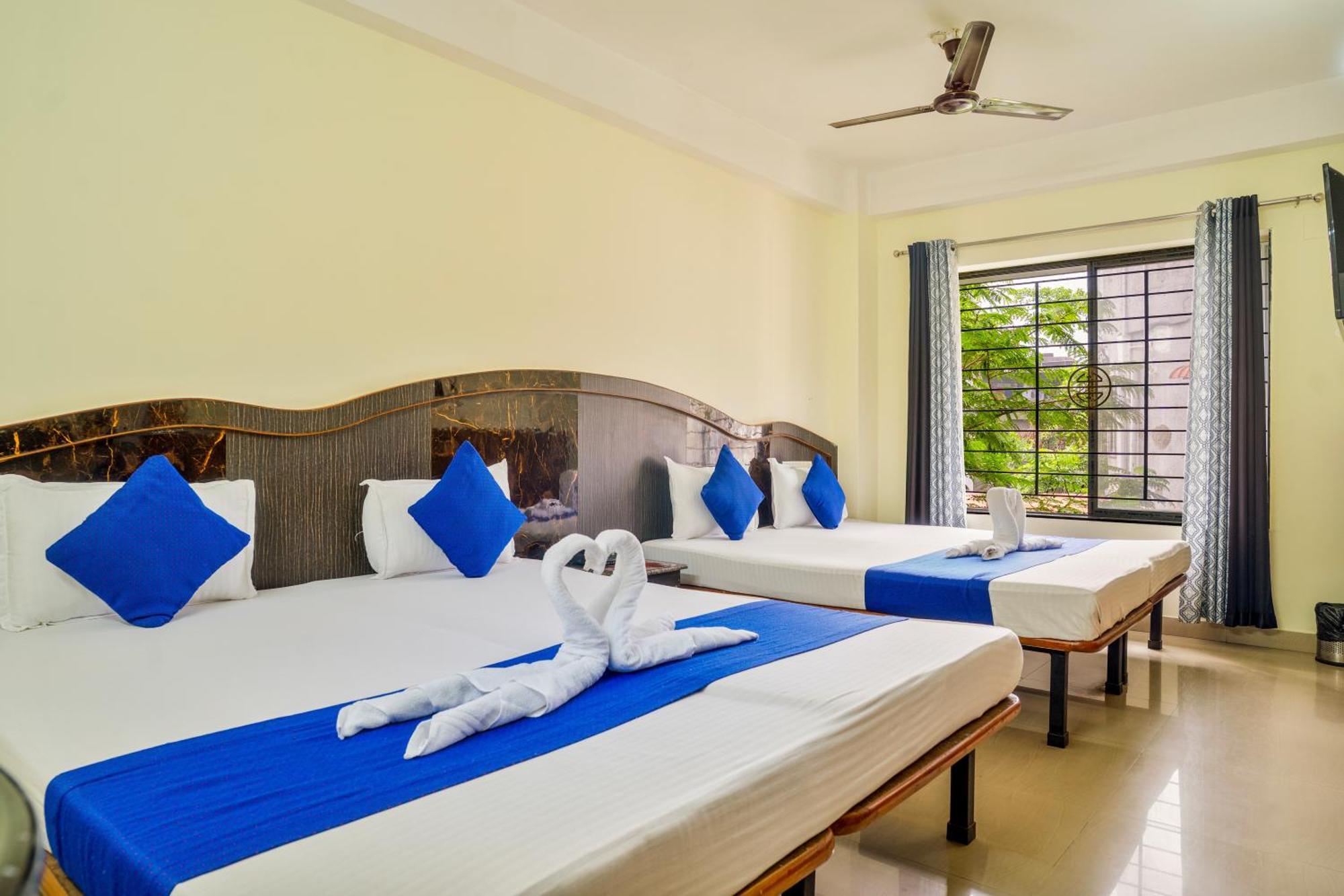 Hotel Niladrii Galaxy Siliguri Eksteriør bilde