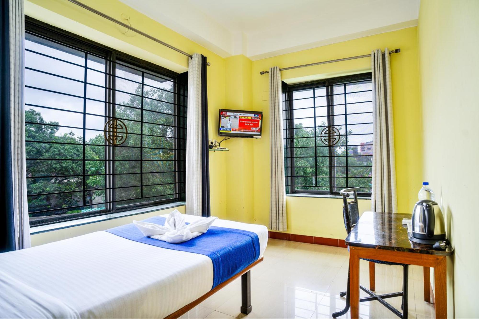 Hotel Niladrii Galaxy Siliguri Eksteriør bilde